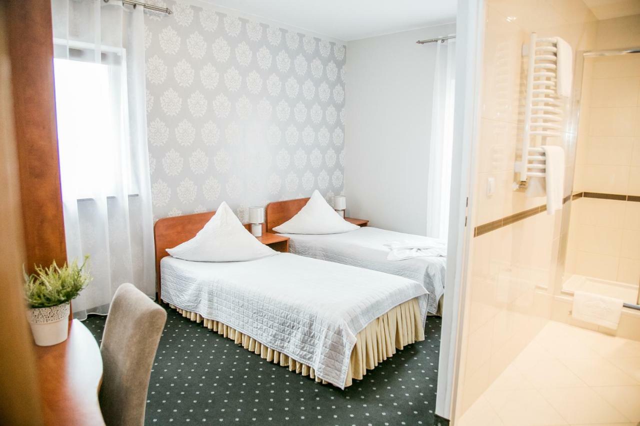 Hotel Oaza Prudnik Eksteriør bilde